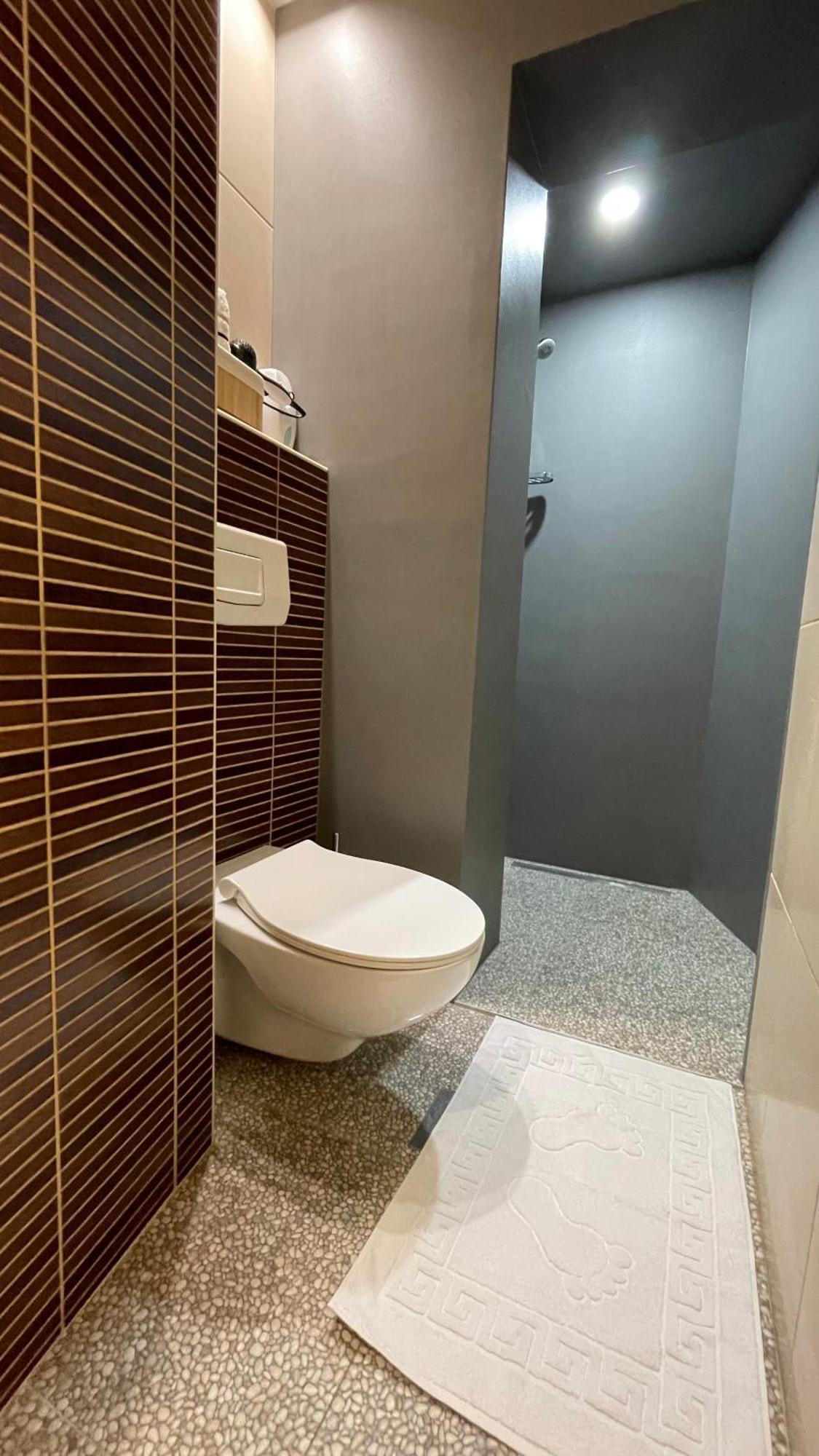 Tim Apartment Sarajevo With Private Parking Buitenkant foto